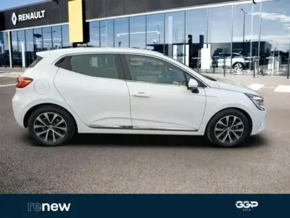Photo 6 Renault Clio  1.6 E-Tech hybride 140ch Intens -21N
