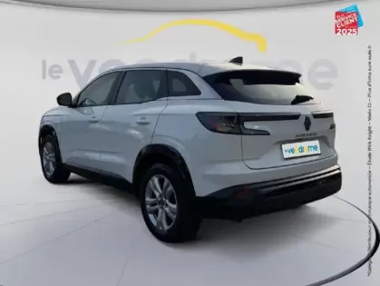 Photo 7 Renault Austral  1.2 TCe mild hybrid advanced 130ch Equilibre GPS Camera Carplay