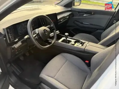 Photo 14 Renault Austral  1.2 TCe mild hybrid advanced 130ch Equilibre GPS Camera Carplay