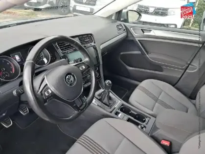 Photo 14 Volkswagen Golf  1.4 TSI 150ch ACT BlueMotion Technology all star 5p Sieges chauf