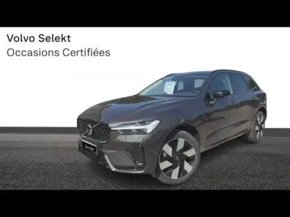 Photo 15 Volvo XC60  T6 Hybride Rechargeable 253 + 145ch Ultra Style Dark Geartronic 8 AWD