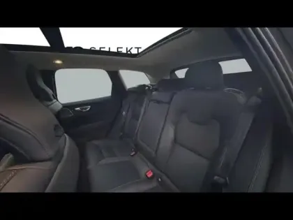 Photo 5 Volvo Xc60  T6 Hybride Rechargeable 253 + 145ch Ultra Style Dark Geartronic 8 AWD