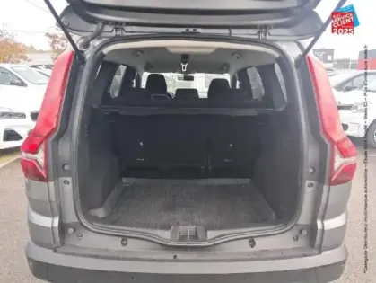 Photo 13 Dacia Jogger  1.0 ECO-G 100ch SL Extreme+ 5 places GPS Camera