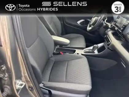 Photo 5 Toyota Yaris  116h Dynamic 5p MY22