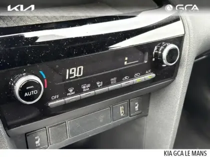 Photo 10 Toyota Yaris  Cross 116h Design MY22