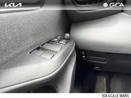 Photo 11 Toyota Yaris  Cross 116h Design MY22