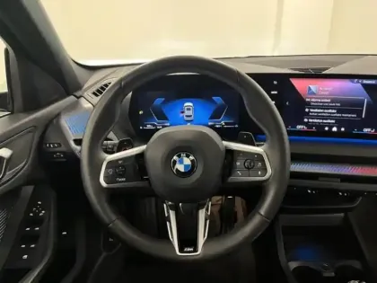 Photo 8 BMW Serie 1 Série 1 120dA 163ch M Sport DKG7