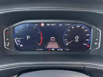 Photo 22 Volkswagen T-cross  1.5 TSI 150ch R-Line DSG7