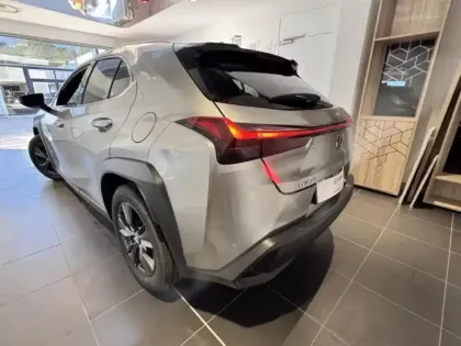 Photo 6 Lexus UX  250h Le 2WD