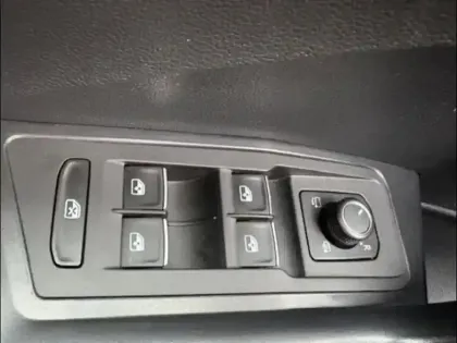 Photo 12 Volkswagen T-roc  1.5 TSI EVO 150ch Lounge