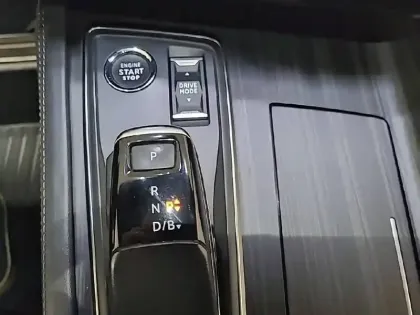 Photo 13 Peugeot 508  SW Hybrid 225 e-EAT8