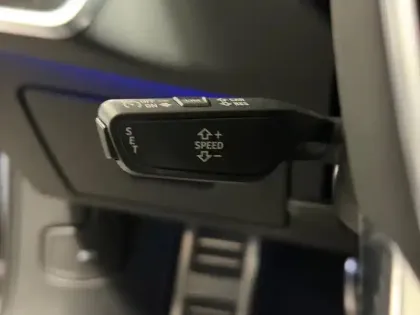 Photo 18 Audi A6  Avant 50 TFSIe 299 ch S tronic 7 Quattro