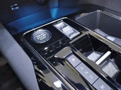 Photo 44 Peugeot 3008  BlueHDi 130ch S&S EAT8