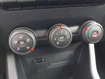 Photo 18 Renault Clio  SCe 65