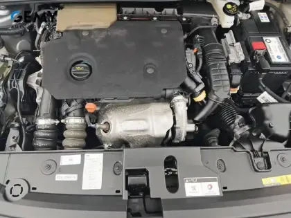 Photo 11 Peugeot 208  BlueHDi 100 S&S BVM6