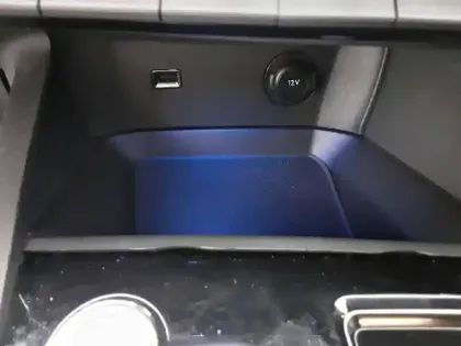 Photo 44 Peugeot 3008  Hybrid 225 e-EAT8