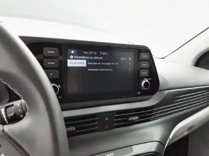 Photo 41 Hyundai Bayon  1.0 T-GDi 100 DCT-7 Hybrid 48V