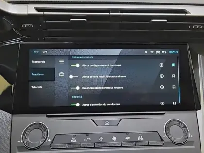 Photo 20 Peugeot 308  BlueHDi 130ch S&S EAT8