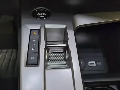 Photo 13 Peugeot 308  BlueHDi 130ch S&S EAT8