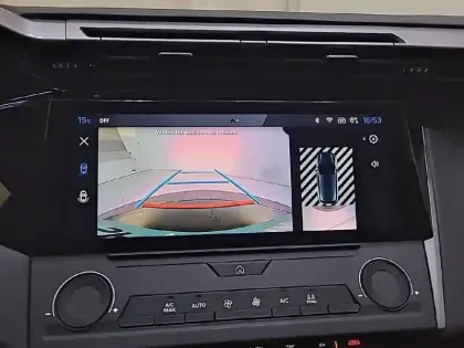 Photo 22 Peugeot 308  BlueHDi 130ch S&S EAT8