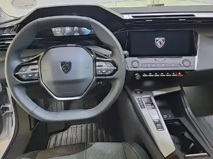 Photo 7 Peugeot 308  BlueHDi 130ch S&S EAT8