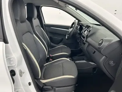 Photo 22 Dacia Spring 