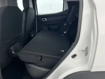 Photo 32 Dacia Spring 