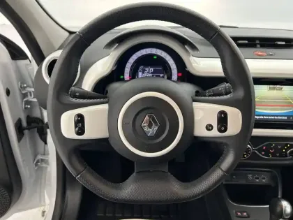 Photo 23 Renault Twingo  III Achat Intégral - 21