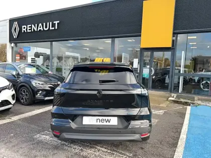 Photo 3 Renault Symbioz  E-Tech full hybrid 145