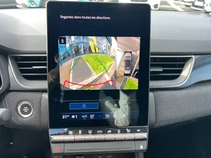 Photo 17 Renault Symbioz  E-Tech full hybrid 145