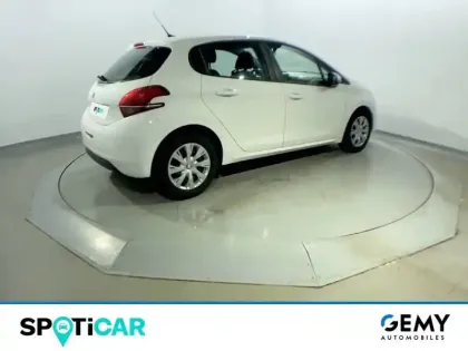 Photo 13 Peugeot 208  PureTech 82ch S&S BVM5