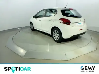 Photo 6 Peugeot 208  PureTech 82ch S&S BVM5