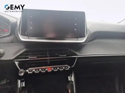 Photo 30 Peugeot 2008  PureTech 130 S&S EAT8