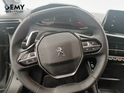 Photo 29 Peugeot 2008  PureTech 130 S&S EAT8