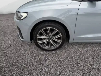 Photo 13 Audi A1  Sportback 25 TFSI 95 ch BVM5