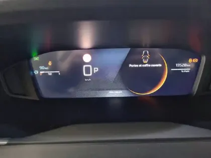 Photo 9 Peugeot 208  Hybrid 100 e-DCS6