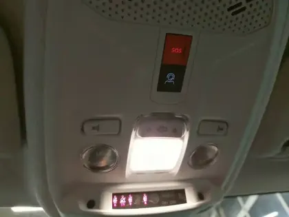 Photo 17 Peugeot 208  PureTech 75 S&S BVM5