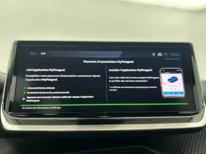 Photo 45 Peugeot 208  PureTech 75 S&S BVM5