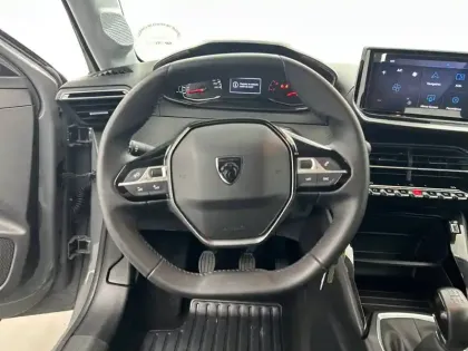 Photo 28 Peugeot 208  PureTech 75 S&S BVM5