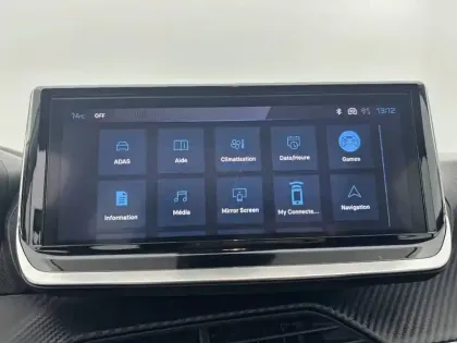 Photo 43 Peugeot 208  PureTech 75 S&S BVM5