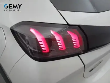 Photo 21 Peugeot 208  Electrique 50 kWh 136ch