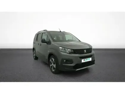 Photo 11 Peugeot Rifter  Standard BlueHDi 130 S&S BVM6 5pl