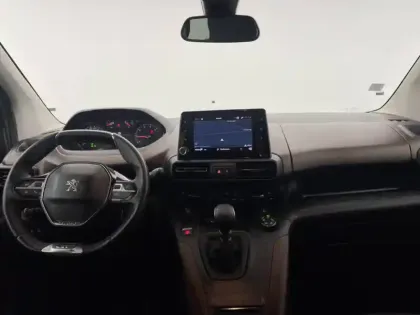Photo 30 Peugeot Rifter  Standard BlueHDi 130 S&S BVM6 5pl