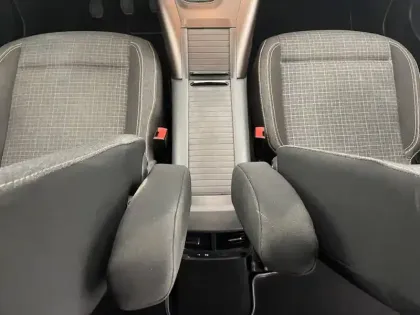 Photo 26 Peugeot Rifter  Standard BlueHDi 130 S&S BVM6 5pl