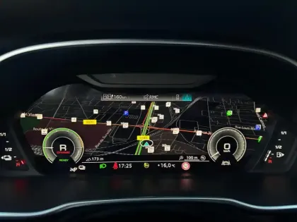Photo 37 Audi Q3  45 TFSIe 245 ch S tronic 6