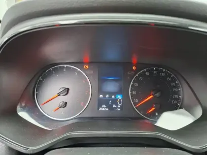 Photo 39 Renault Clio  TCe 90