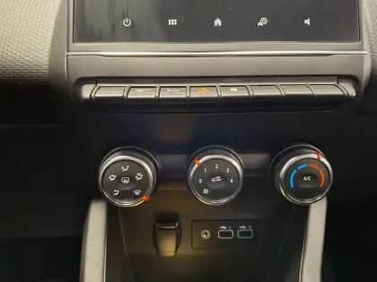 Photo 33 Renault Clio  TCe 90