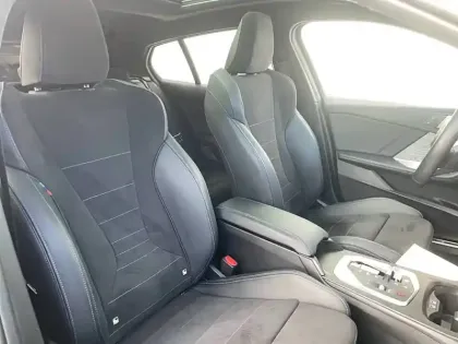 Photo 13 BMW Serie 1 120d 163 ch DKG7