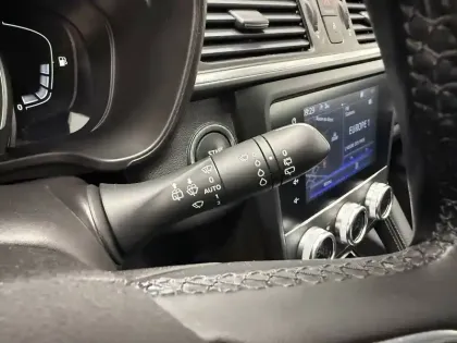 Photo 36 Renault Kadjar  Blue dCi 115 EDC
