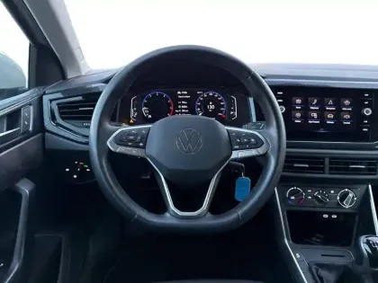 Photo 15 Volkswagen Polo  1.0 TSI 95 S&S BVM5